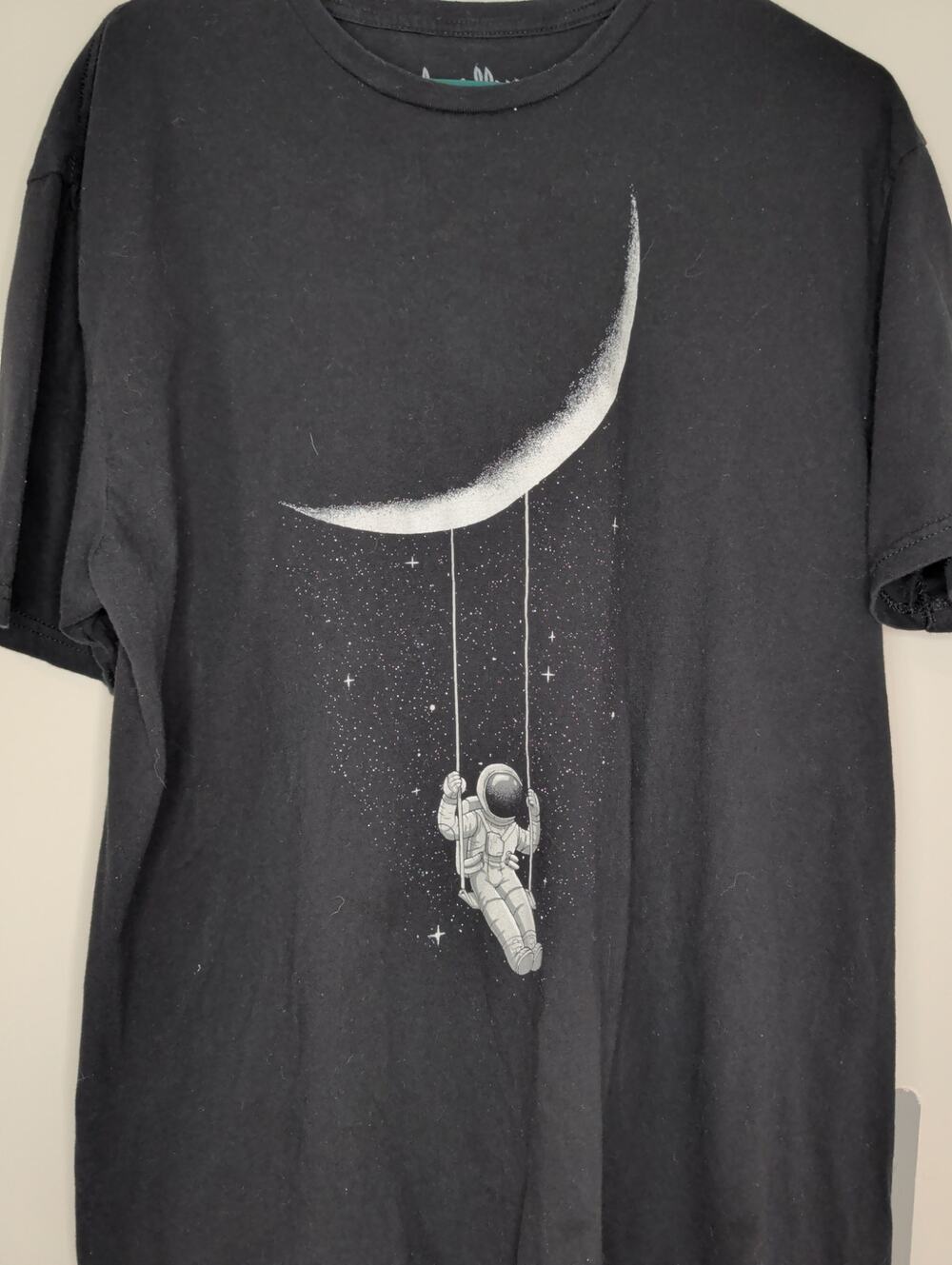 Threadless Astronaut Moon Swing Graphic T-Shirt Mens XL Black Space Astronomy